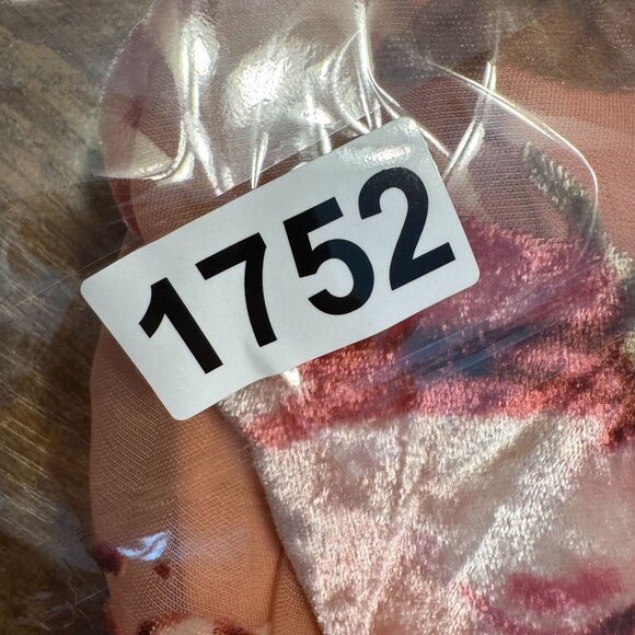 Xhilaration Womens Velvet‎ Burnout Floral Off Shoulder Dress Size M Pink Rose - Picture 8 of 8